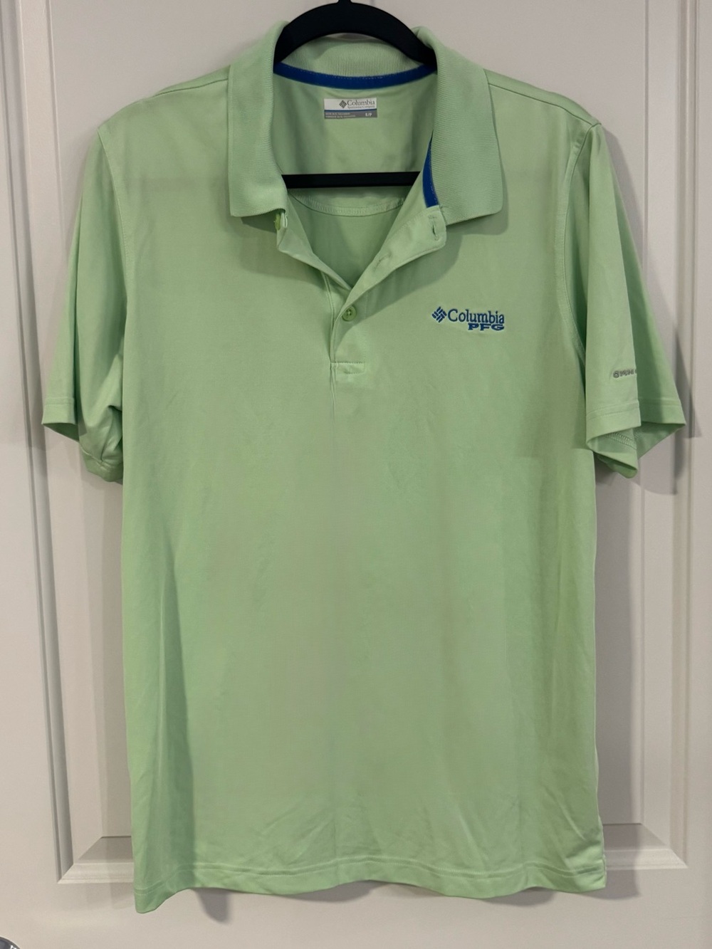 Columbia Men’s Light Green Polo Shirt Size M